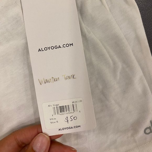NWT Alo Yoga Vibration Tank, White - Picture 4 of 7